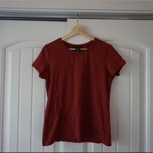 Apostrophe Red Tee